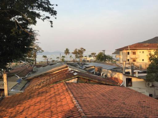 Studio Frente Mar อูบาตูบา ภายนอก รูปภาพ