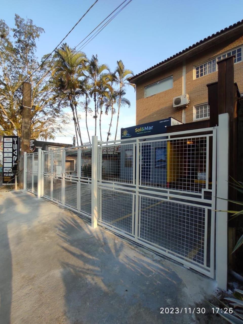 Studio Frente Mar อูบาตูบา ภายนอก รูปภาพ